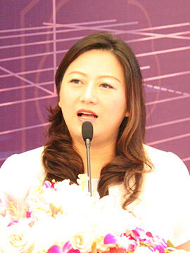 柳 佳